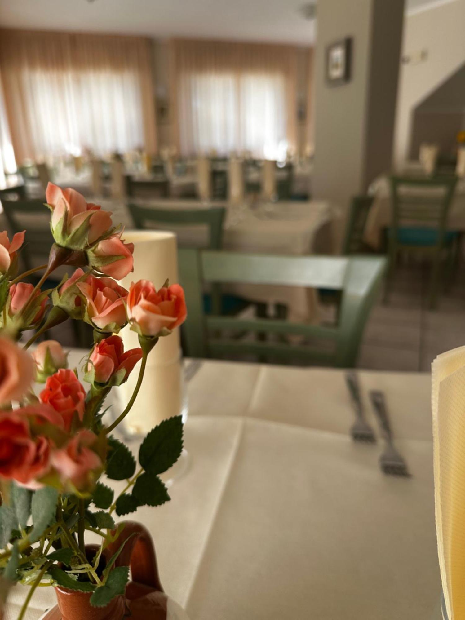 Hotel San Francesco ซานโจวานนี โรตอนโด ภายนอก รูปภาพ